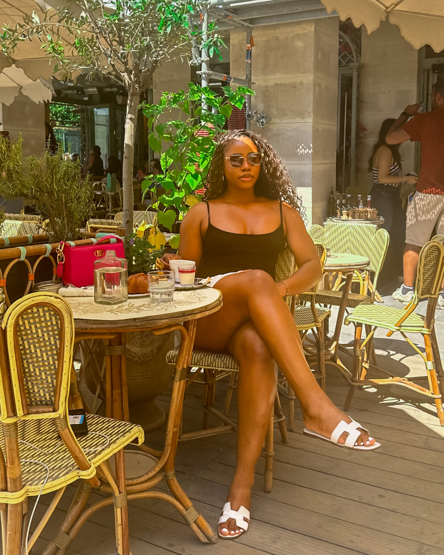 solo brunch Paris Cafe du Carrousel travel experience