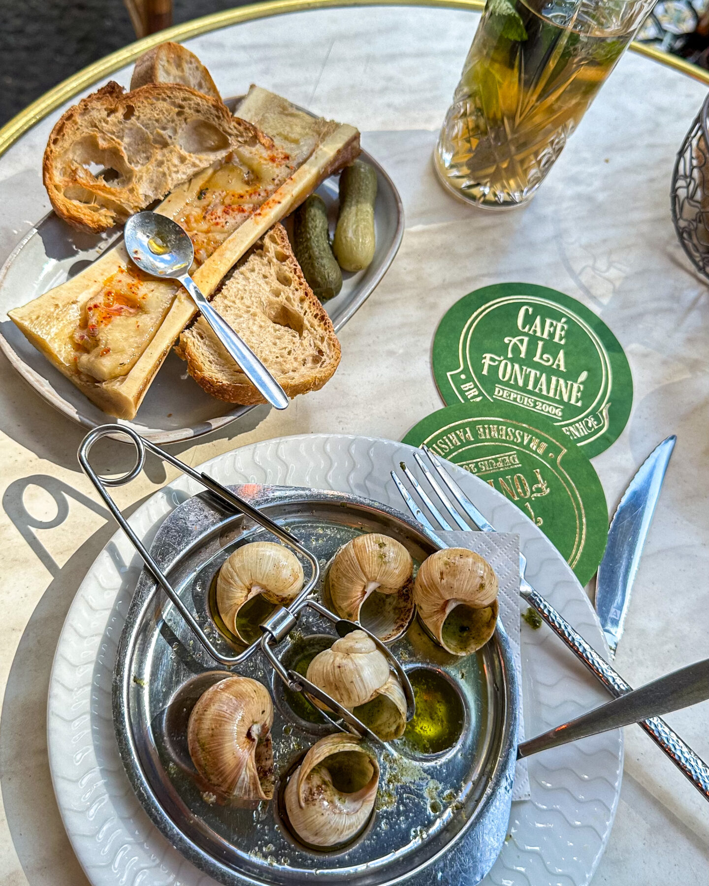 escargot Paris restaurant review at Café A La Fontainé